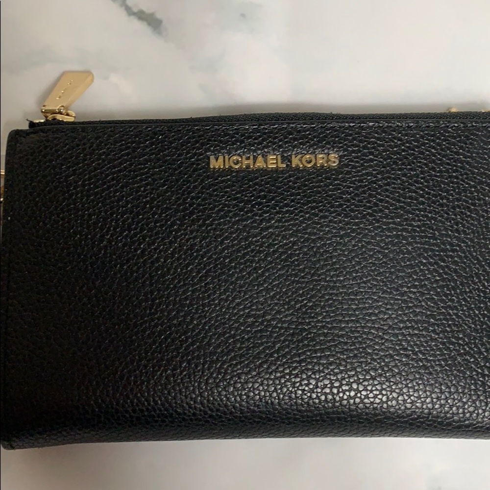 Michael Kors Adele double zip wristlet black